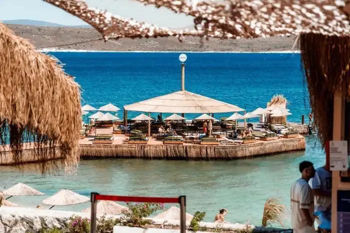 Alaçatı-UMA BEACH